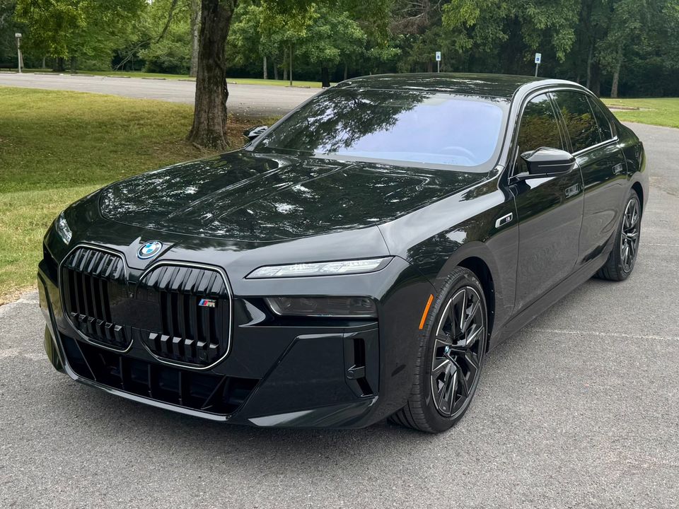 2024 BMW i7