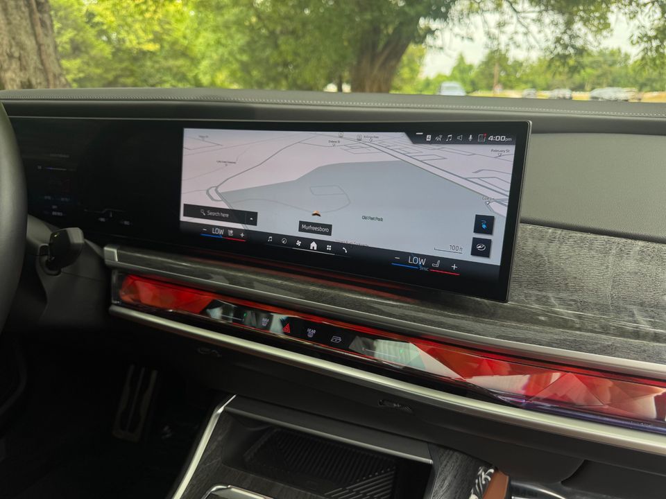 2024 BMW i7