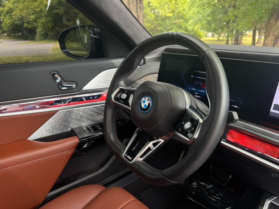 2024 BMW i7