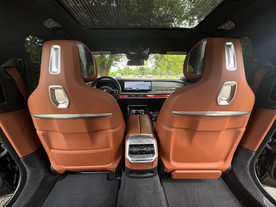 2024 BMW i7