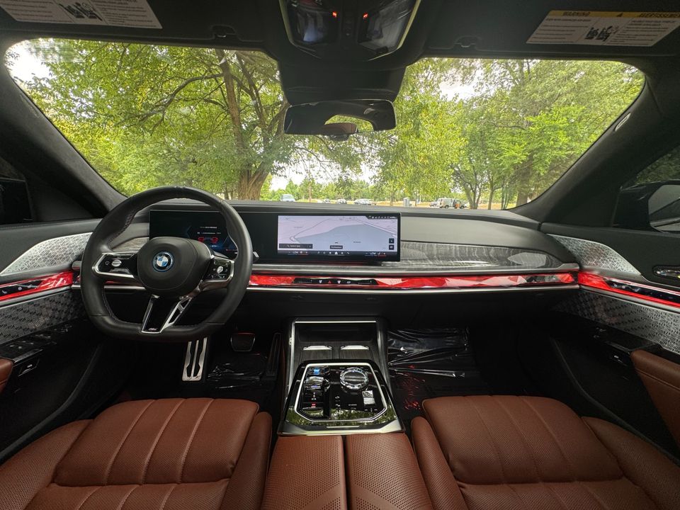 2024 BMW i7
