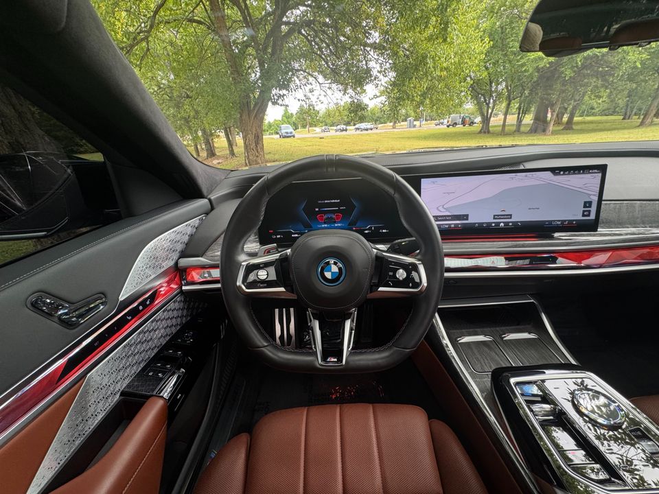 2024 BMW i7