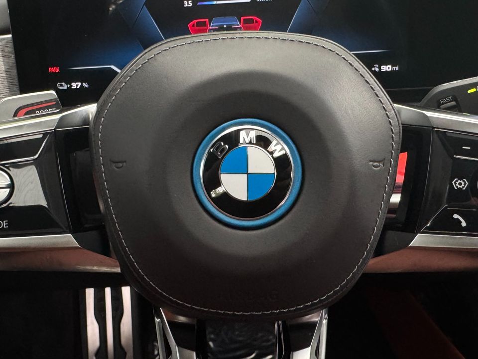 2024 BMW i7