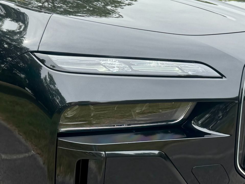 2024 BMW i7