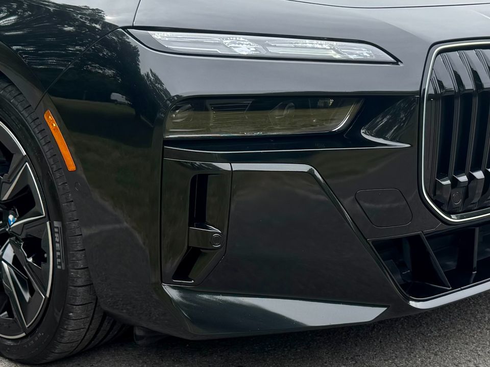 2024 BMW i7