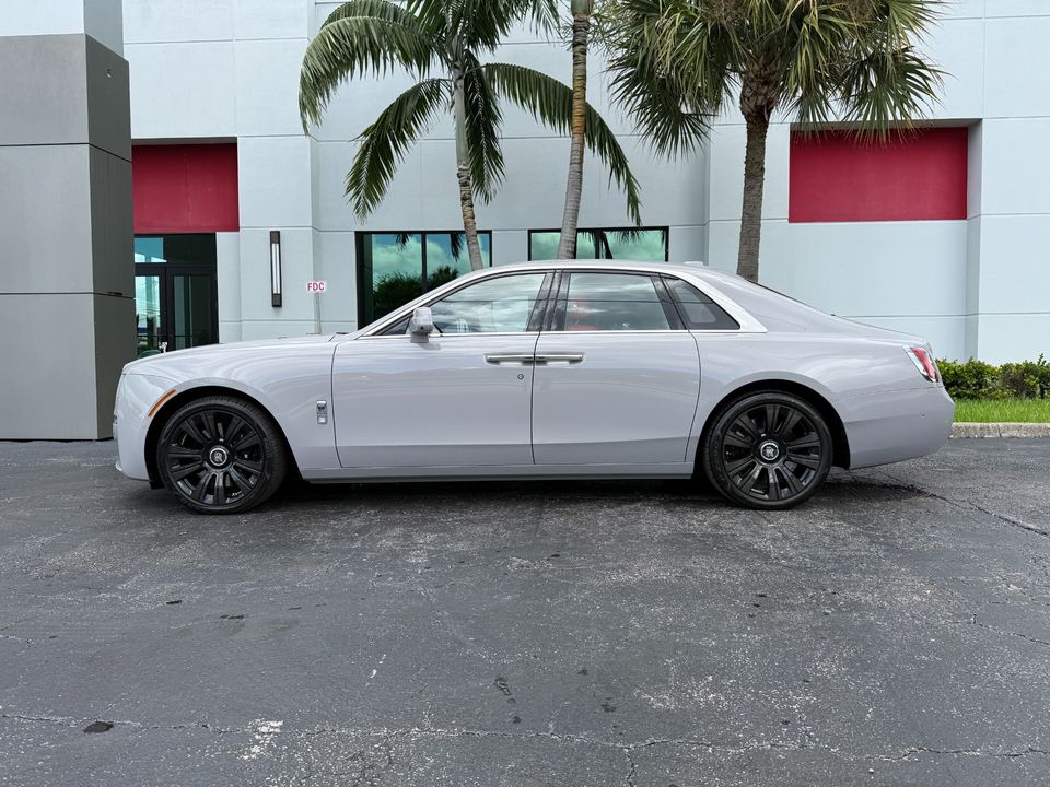 2022 Rolls-Royce Ghost