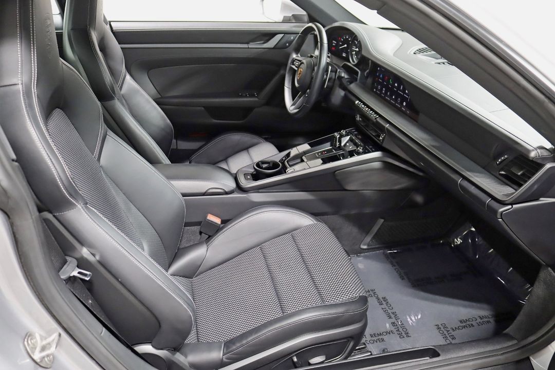 2022 Porsche 911