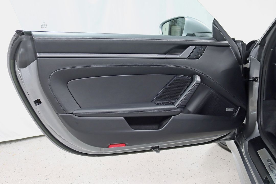 2022 Porsche 911