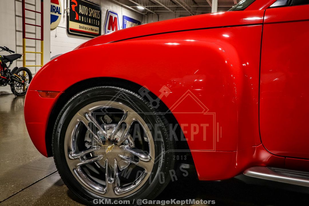 2004 Chevrolet SSR