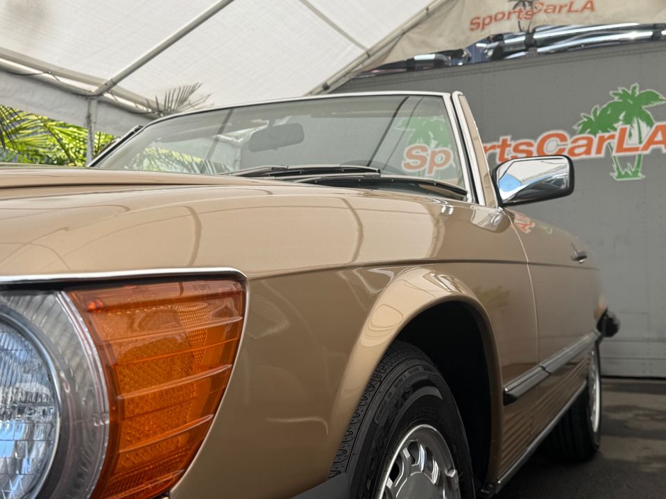 1986 Mercedes-Benz 560-Class