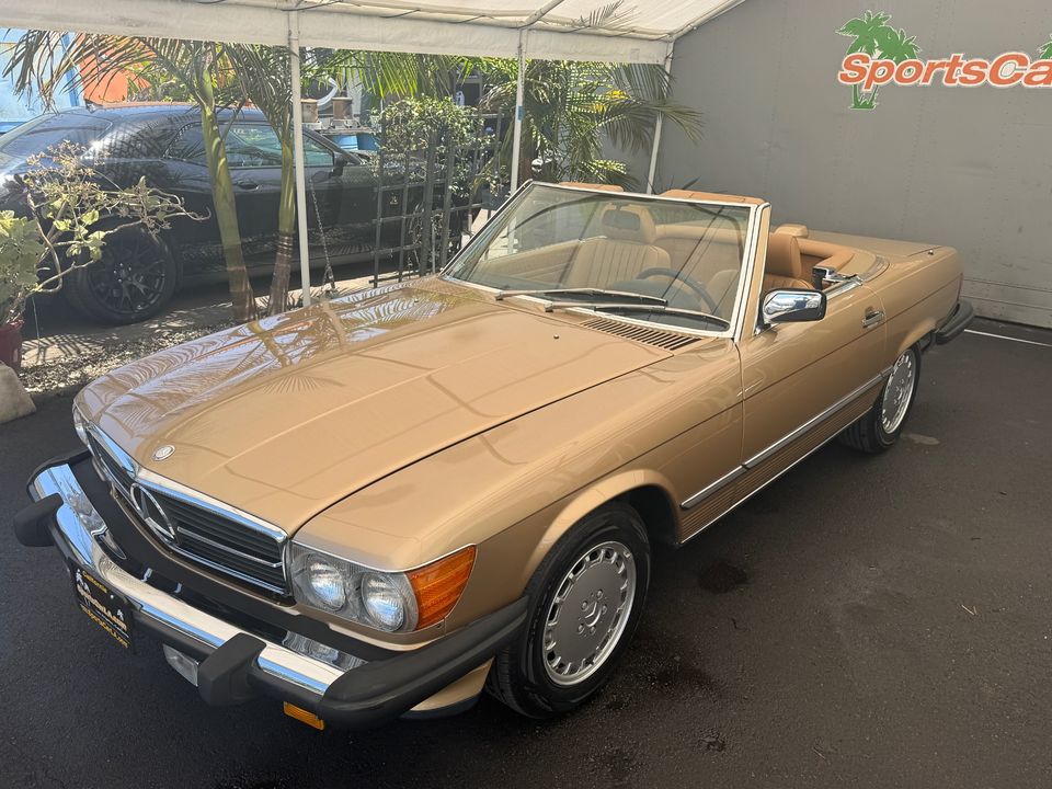 1986 Mercedes-Benz 560-Class