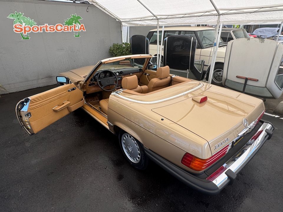 1986 Mercedes-Benz 560-Class