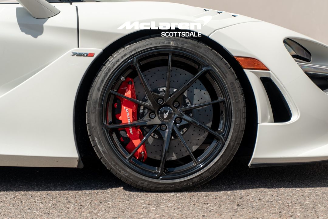 2024 MCLAREN 750S