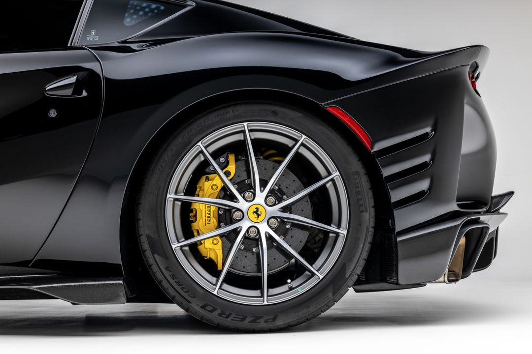 2022 Ferrari 812 Competizione