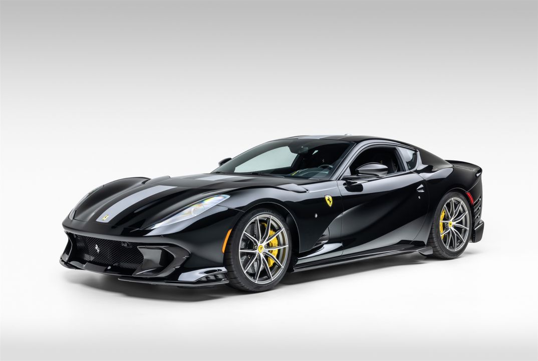 2022 Ferrari 812 Competizione