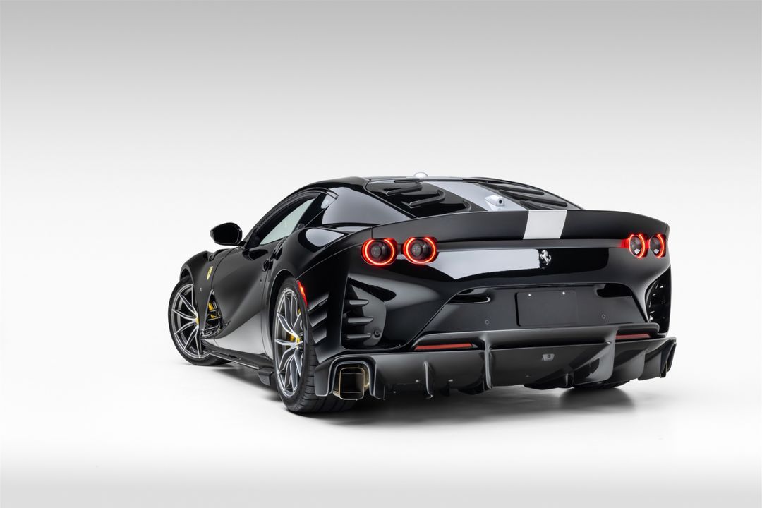 2022 Ferrari 812 Competizione
