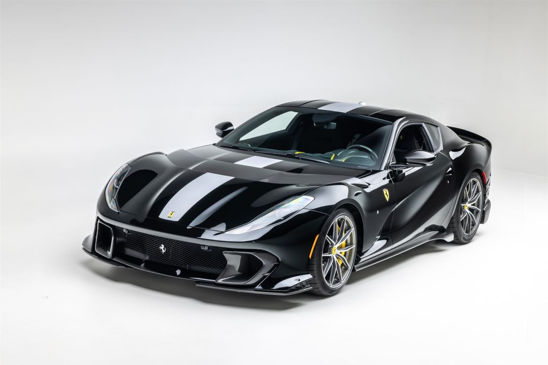 2022 Ferrari 812 Competizione