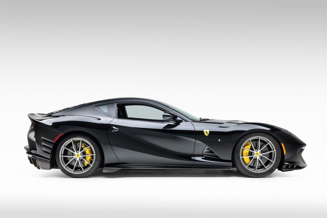 2022 Ferrari 812 Competizione