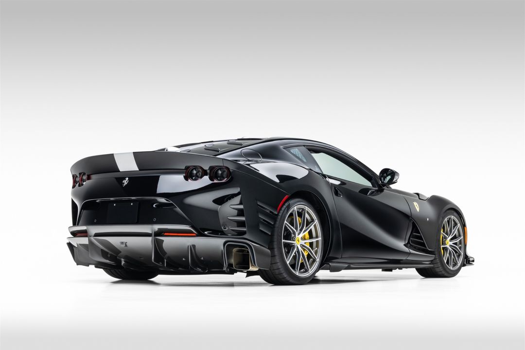 2022 Ferrari 812 Competizione
