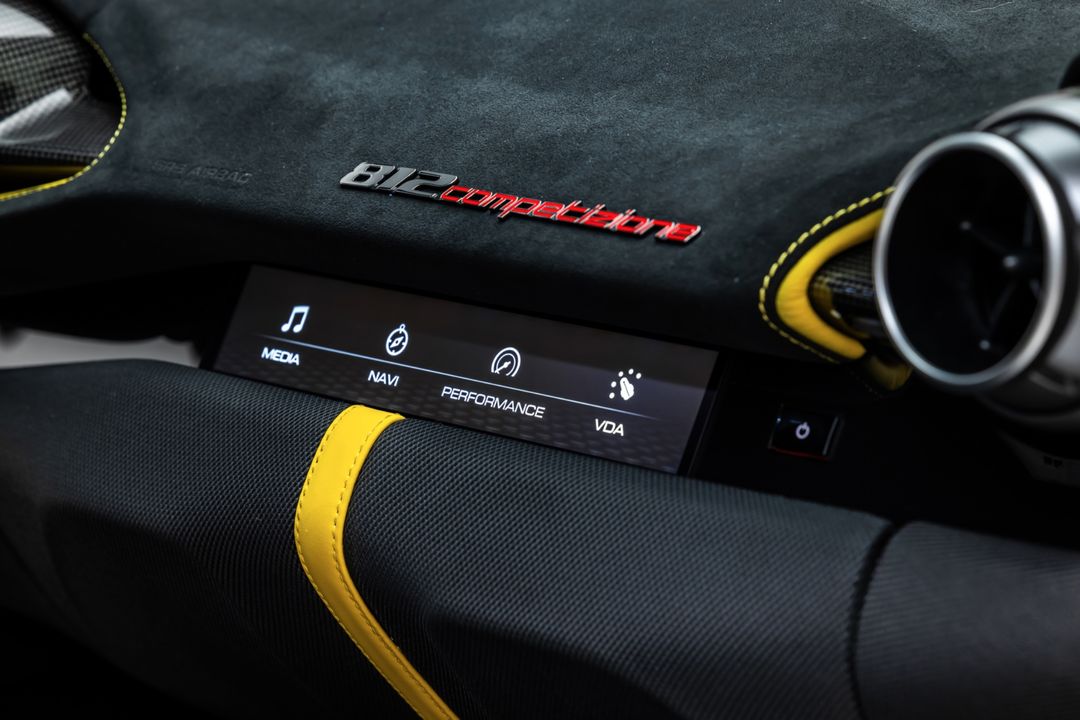 2022 Ferrari 812 Competizione