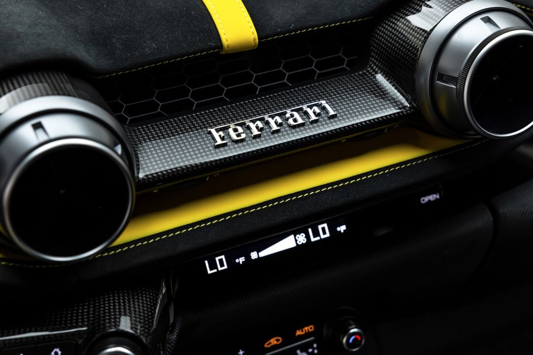 2022 Ferrari 812 Competizione