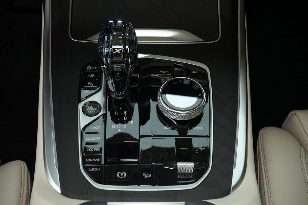 2022 BMW X7