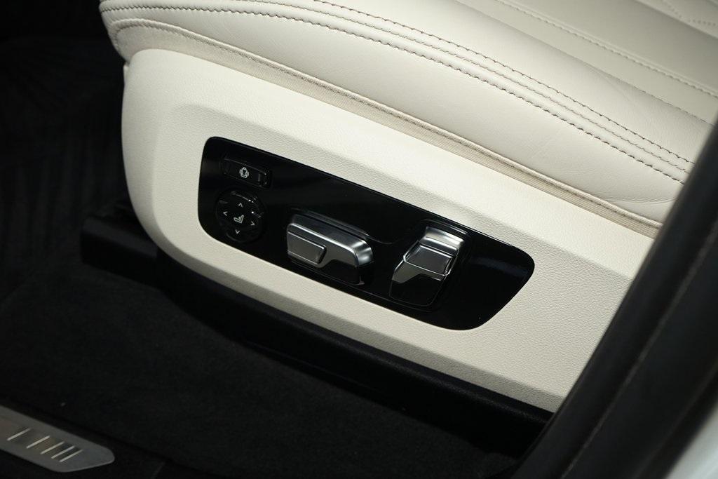 2022 BMW X7