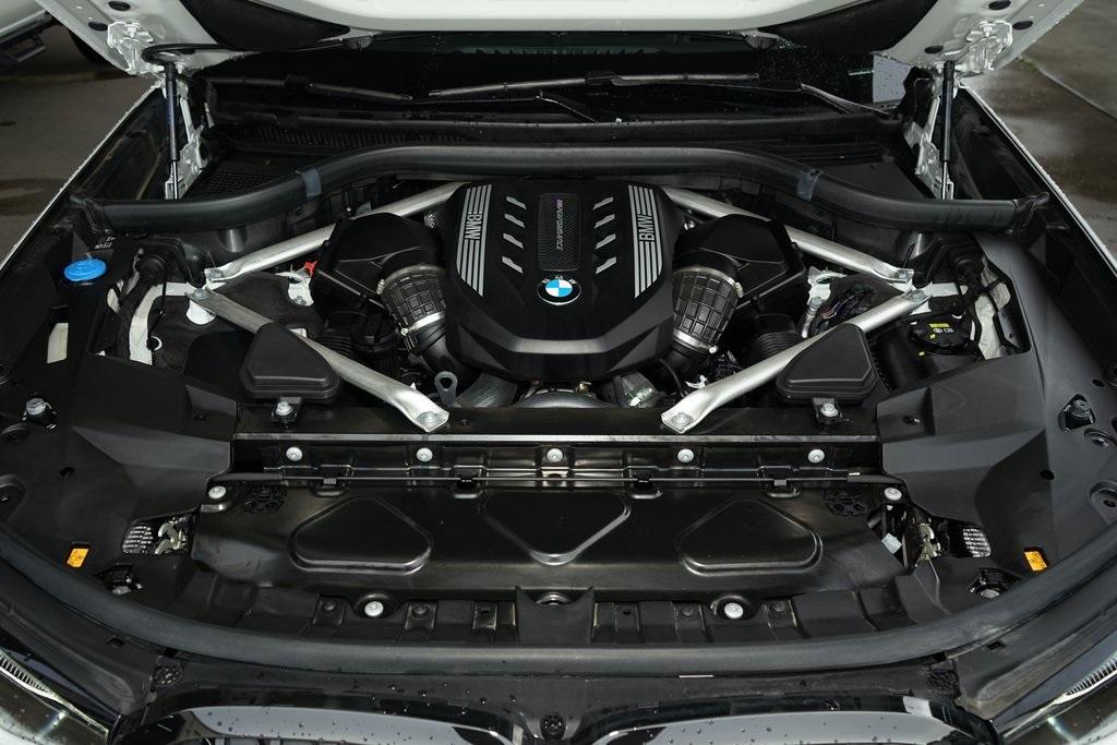 2022 BMW X7