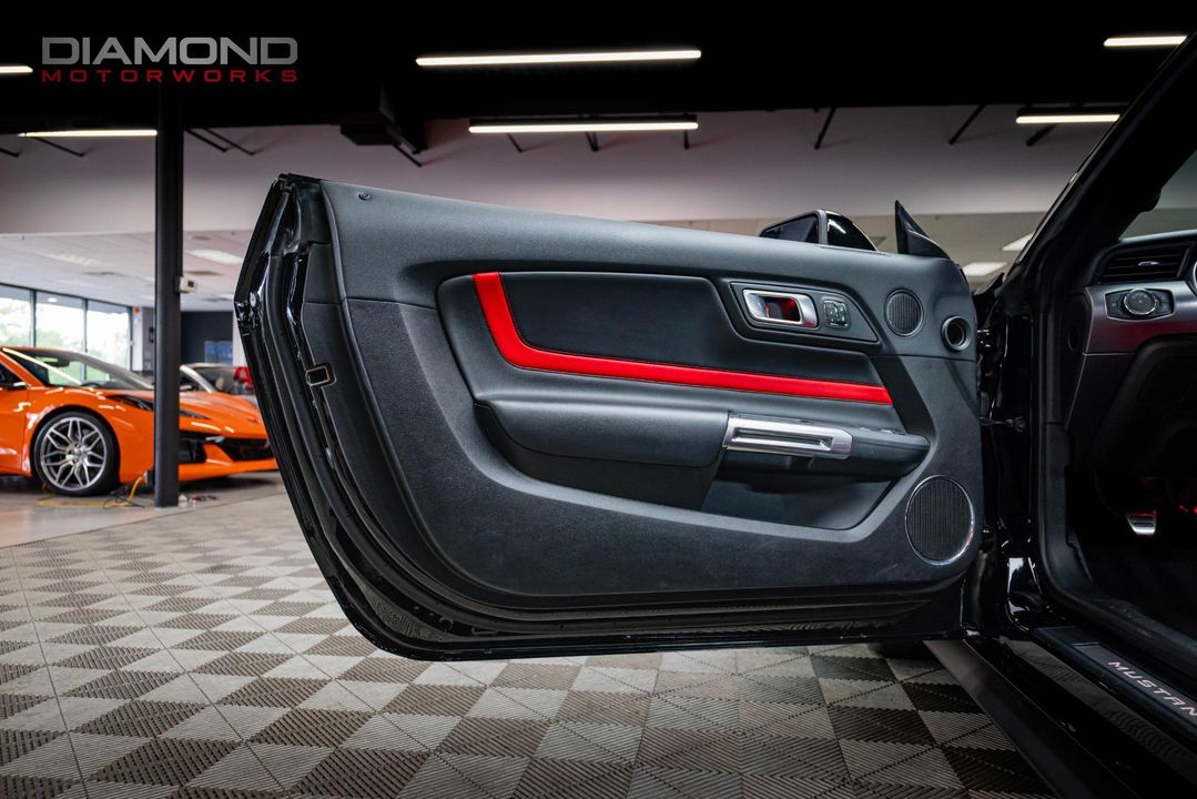 2021 Ford Mustang