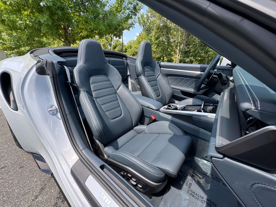 2024 Porsche 911 Turbo S Cabriolet