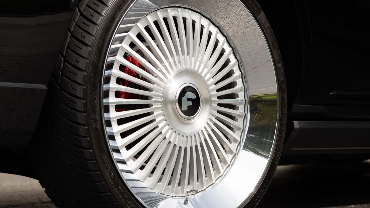 2023 Cadillac Escalade-V