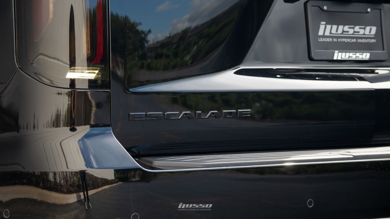 2023 Cadillac Escalade-V