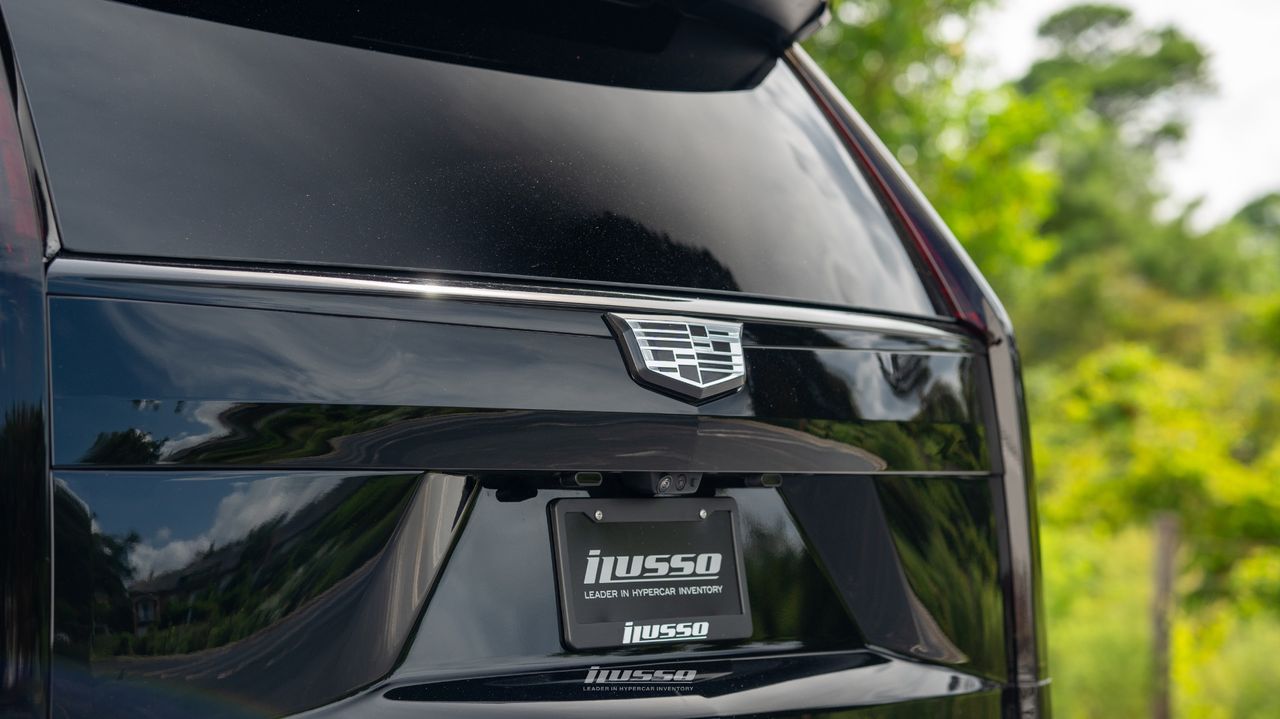 2023 Cadillac Escalade-V