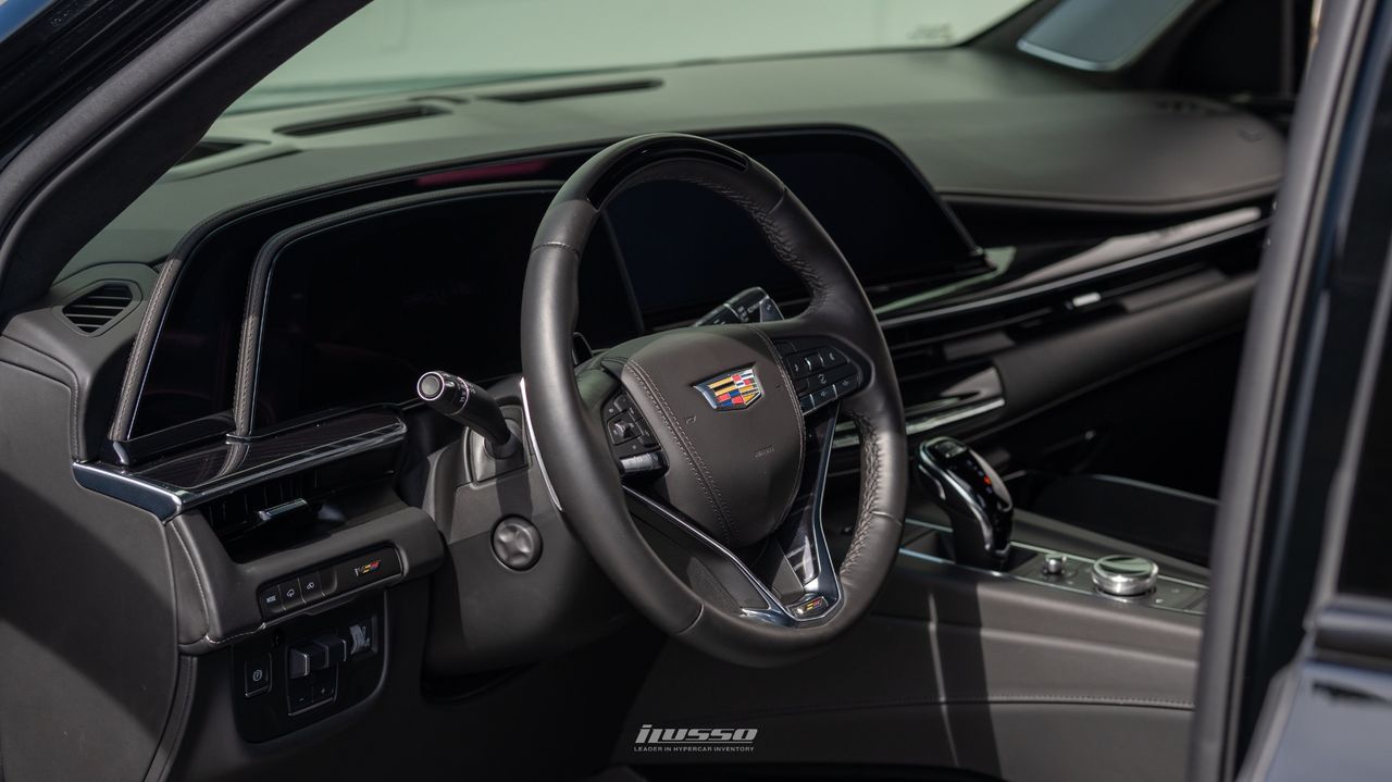 2023 Cadillac Escalade-V