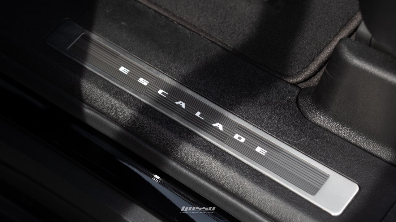 2023 Cadillac Escalade-V