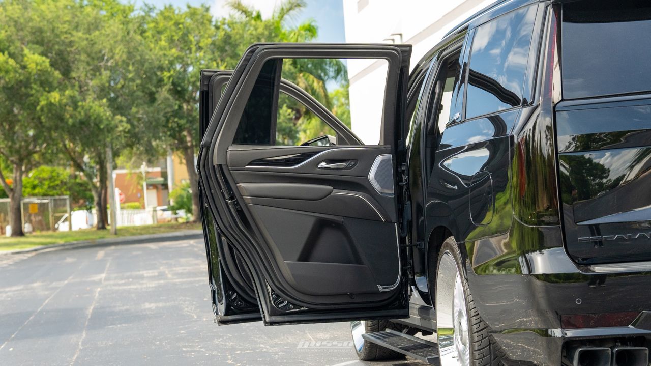 2023 Cadillac Escalade-V