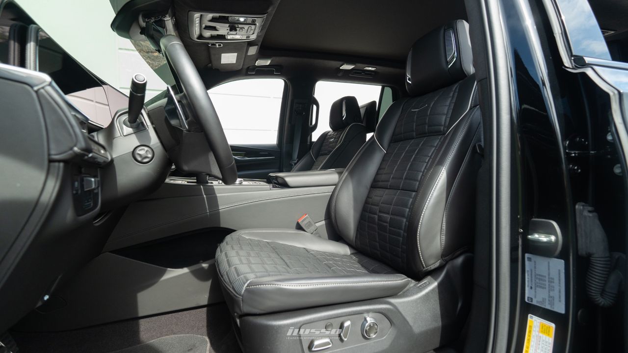 2023 Cadillac Escalade-V