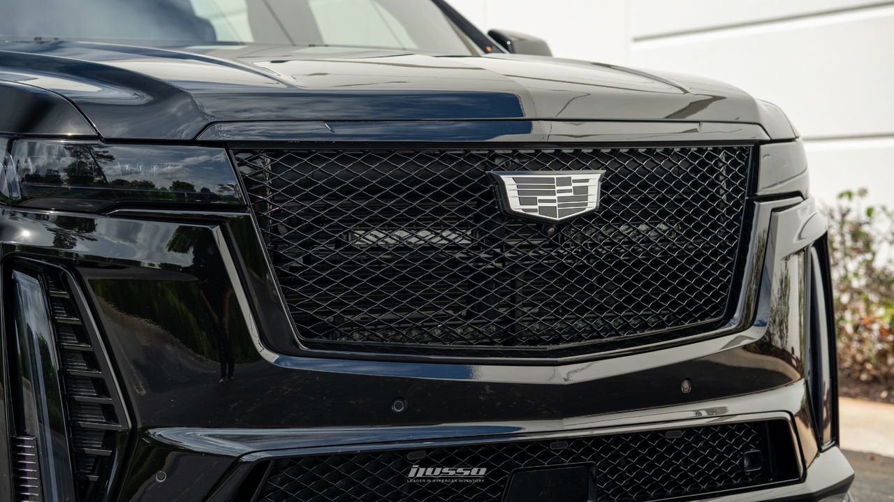 2023 Cadillac Escalade-V