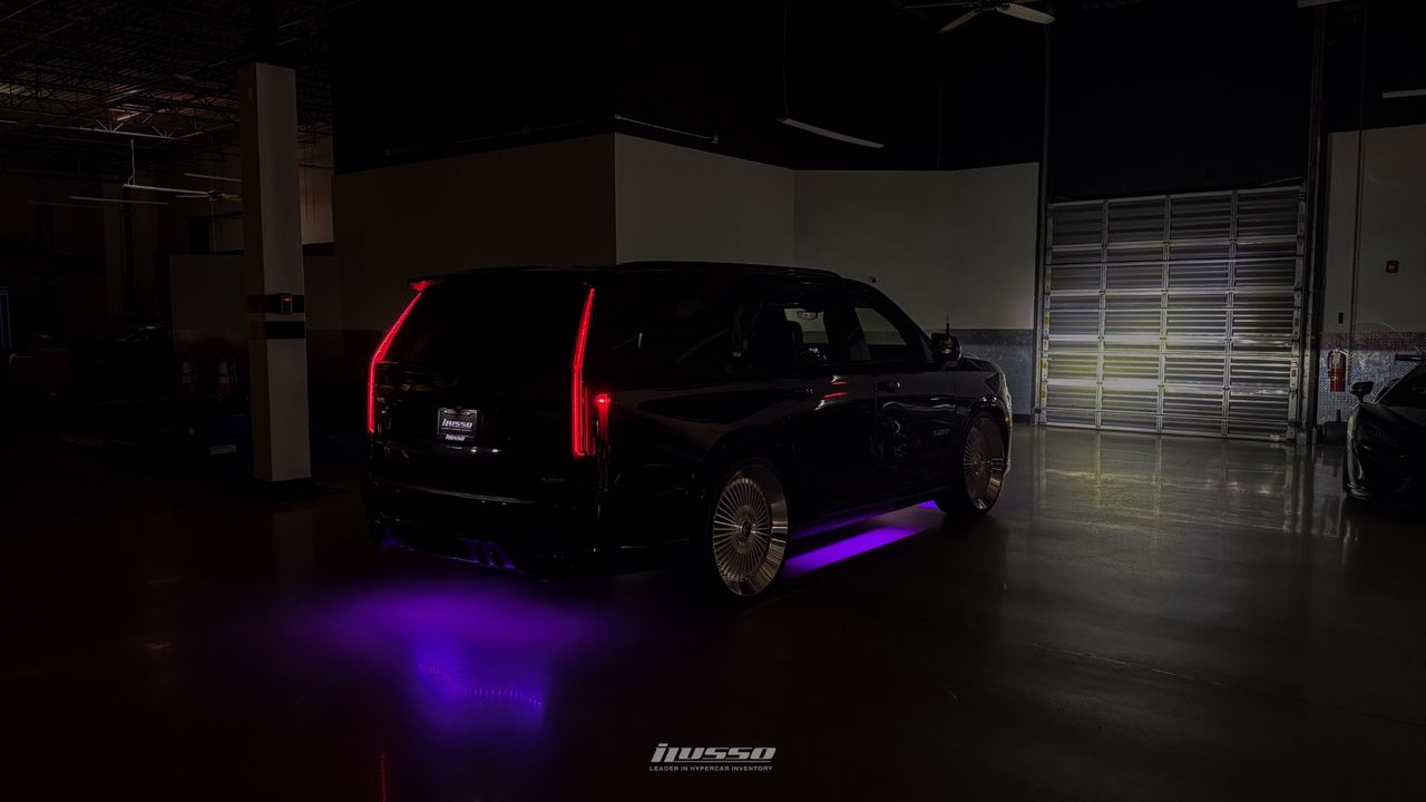 2023 Cadillac Escalade-V