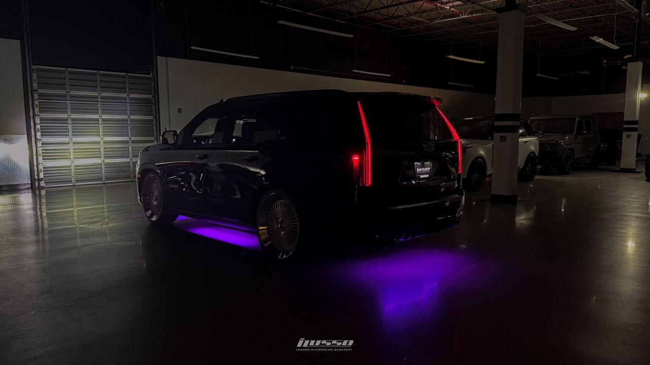 2023 Cadillac Escalade-V