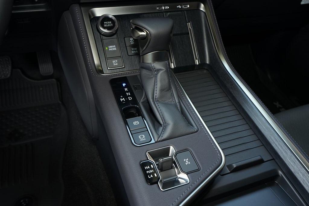 2025 Lexus GX 550
