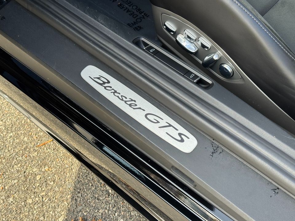 2021 Porsche 718 Boxster GTS 4.0 Roadster