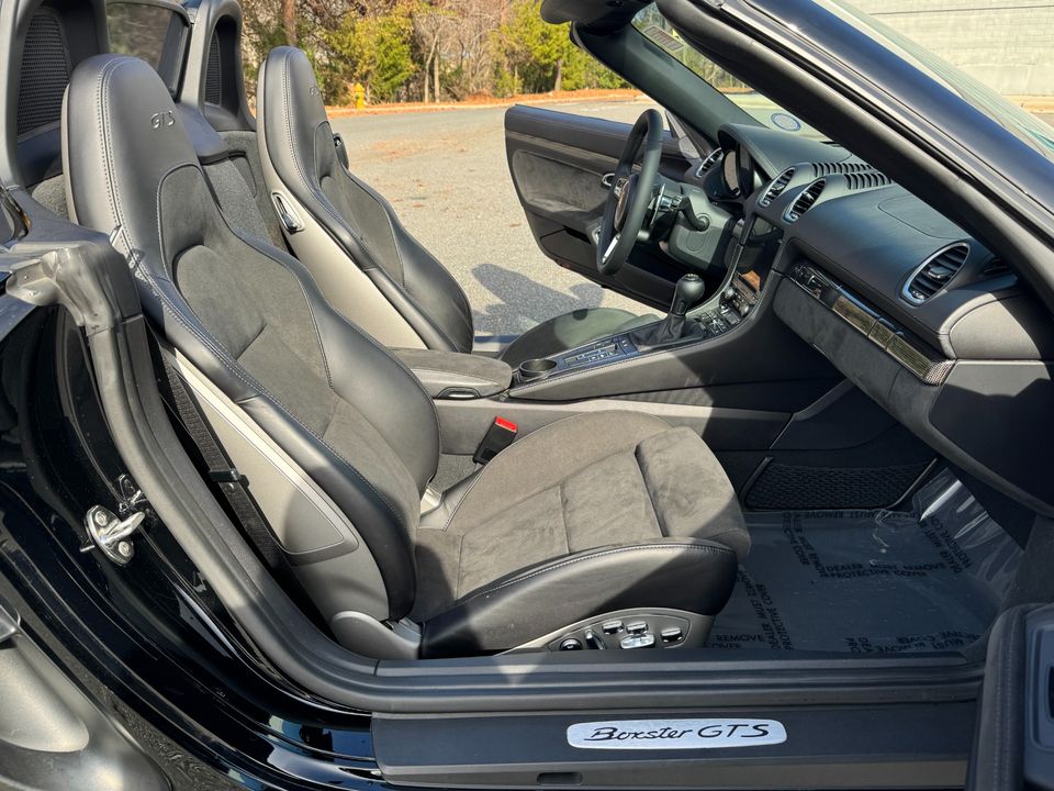 2021 Porsche 718 Boxster GTS 4.0 Roadster