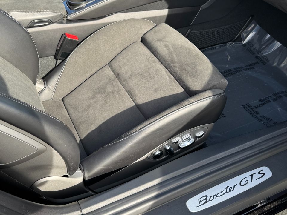 2021 Porsche 718 Boxster GTS 4.0 Roadster