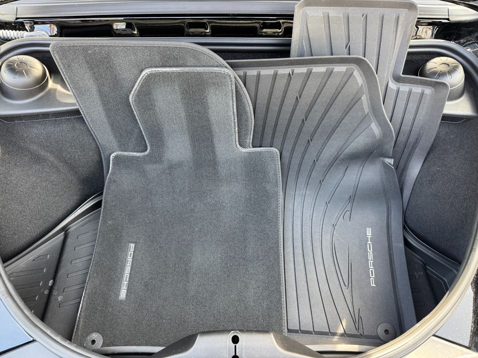 2021 Porsche 718 Boxster GTS 4.0 Roadster