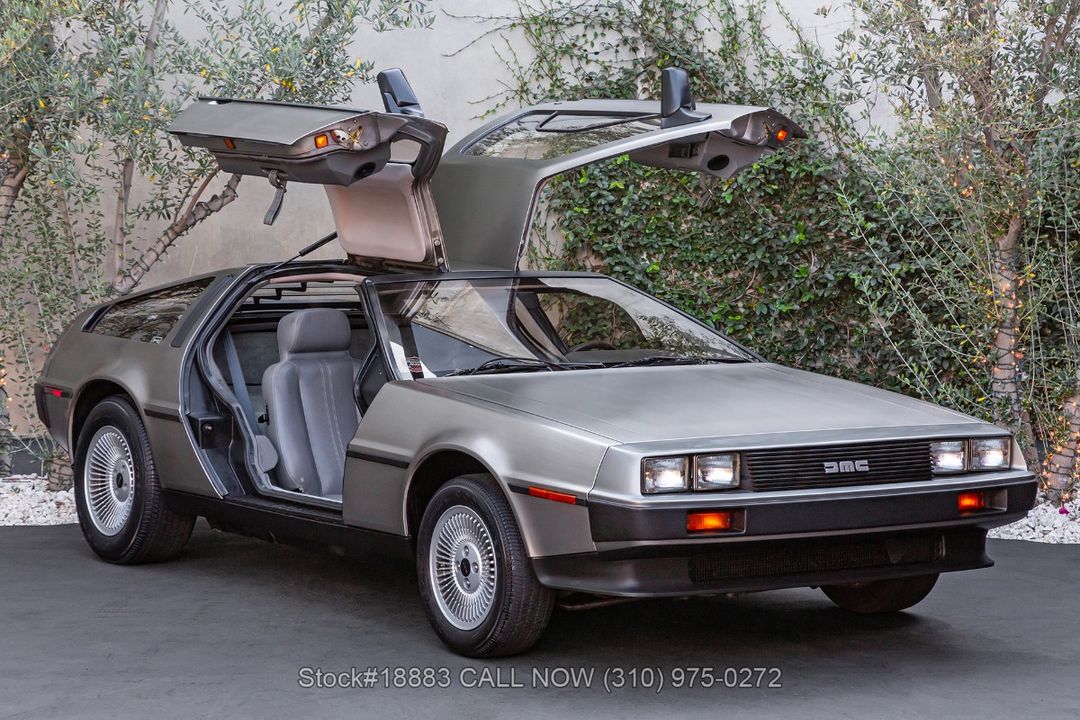 1981 DeLorean DMC-12