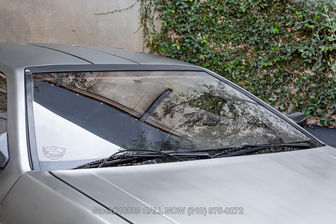 1981 DeLorean DMC-12