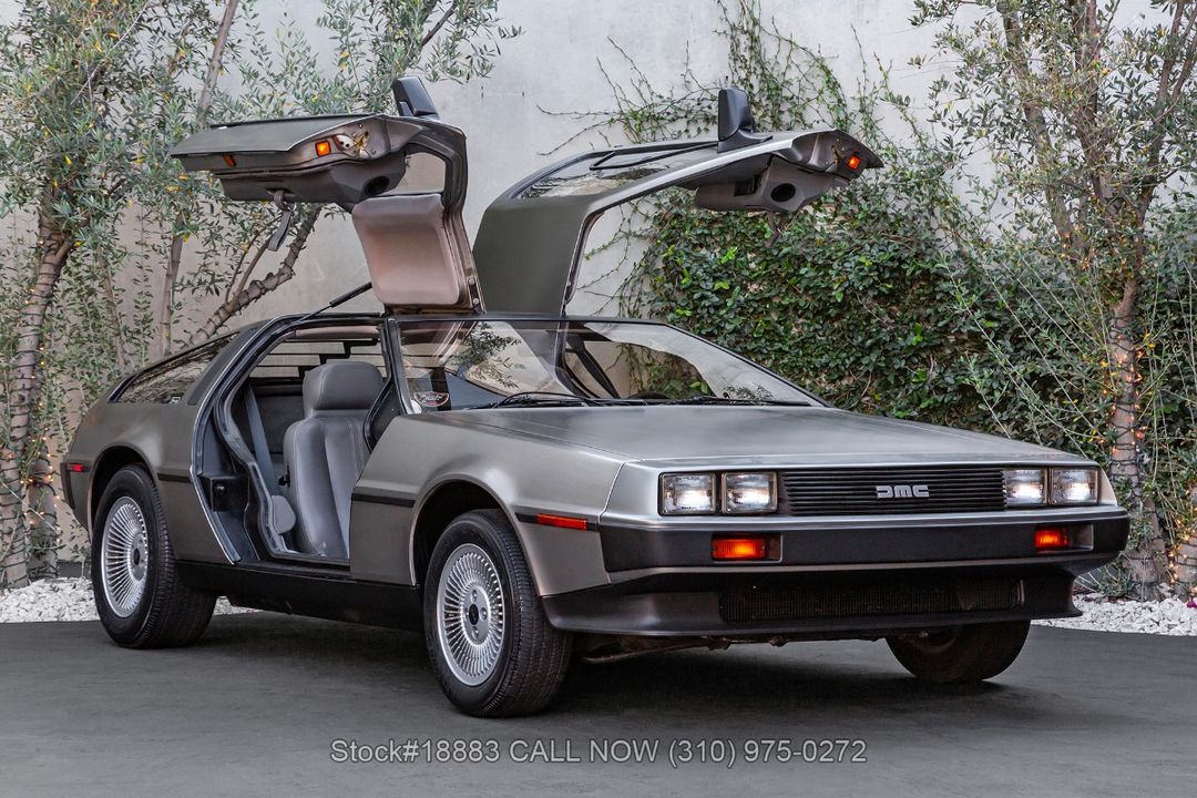 1981 DeLorean DMC-12