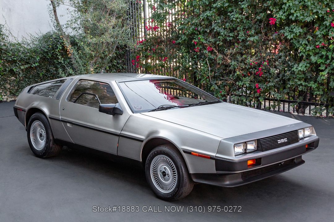 1981 DeLorean DMC-12