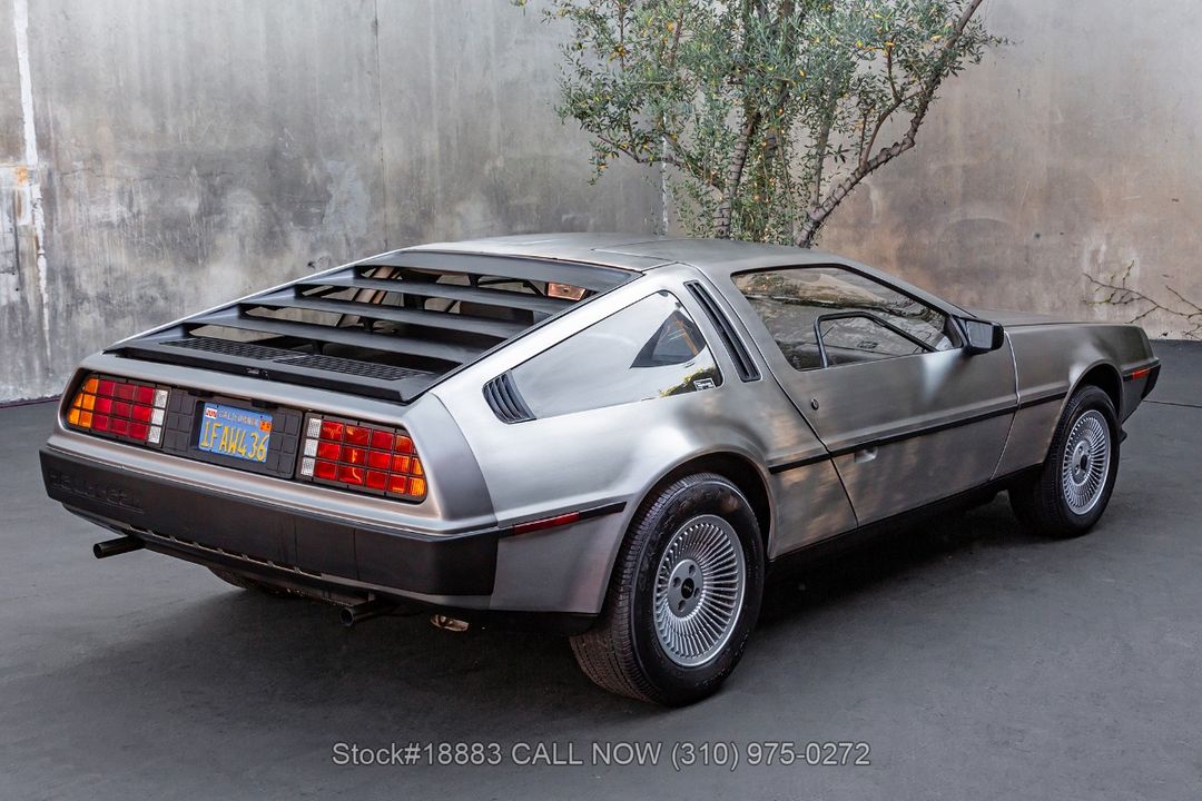 1981 DeLorean DMC-12